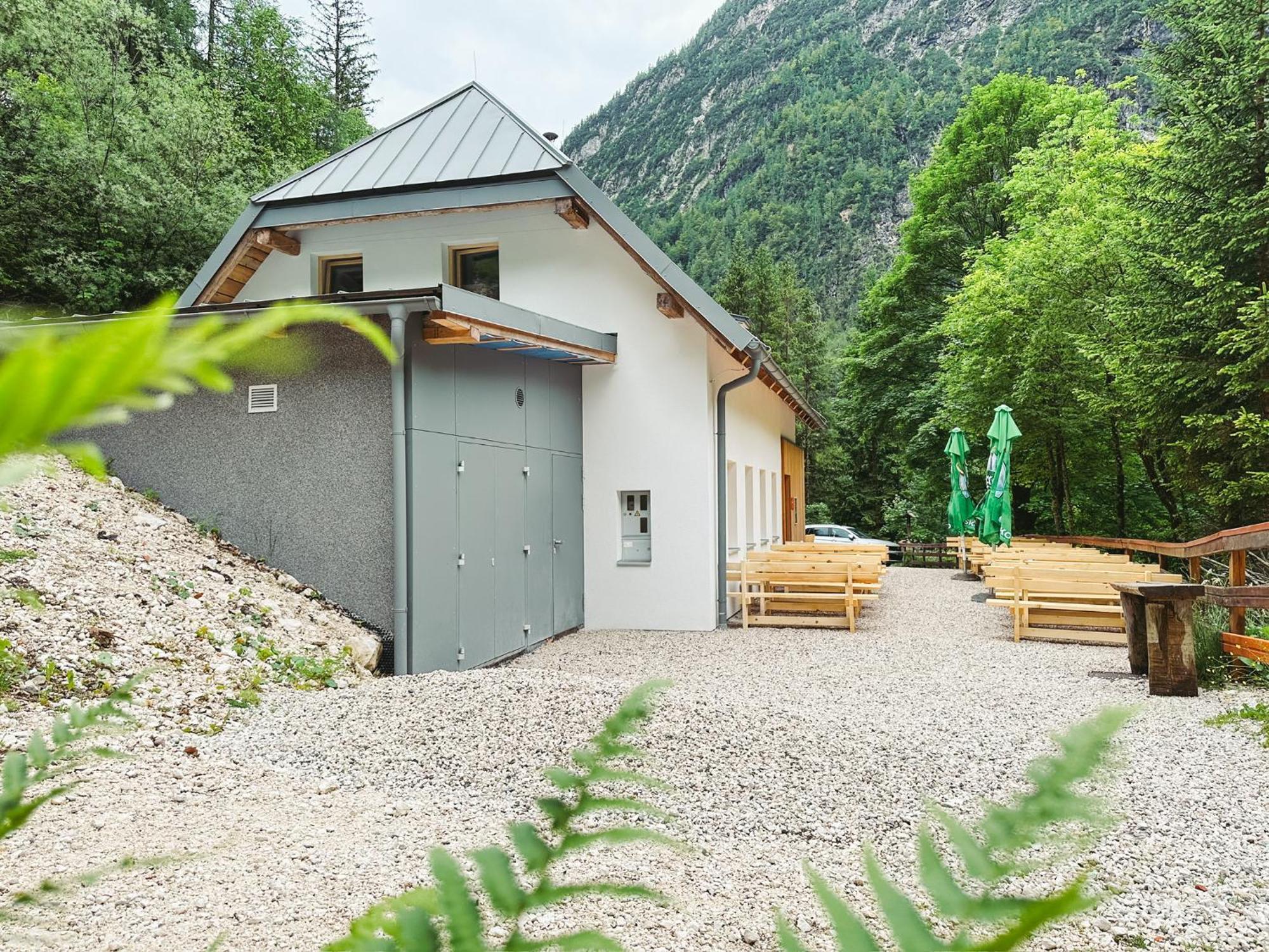 Koca Ob Izviru Soce Villa Trenta Exterior photo
